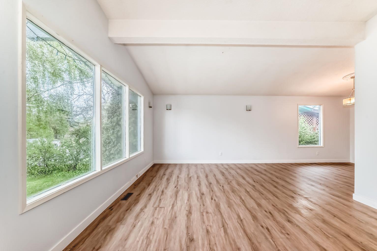 544 Penworth Way SE