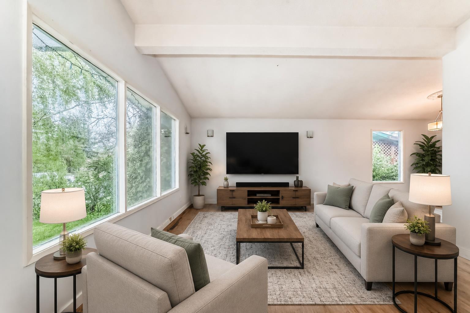544 Penworth Way SE