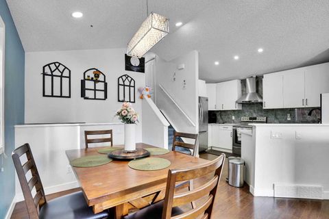 141 Saddlecrest Close NE Calgary AB T3J 5B6