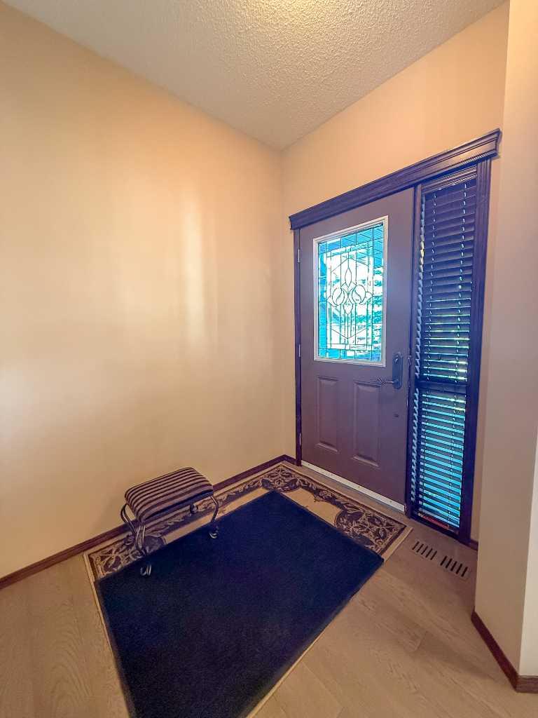 128 Chaparral Valley Drive SE