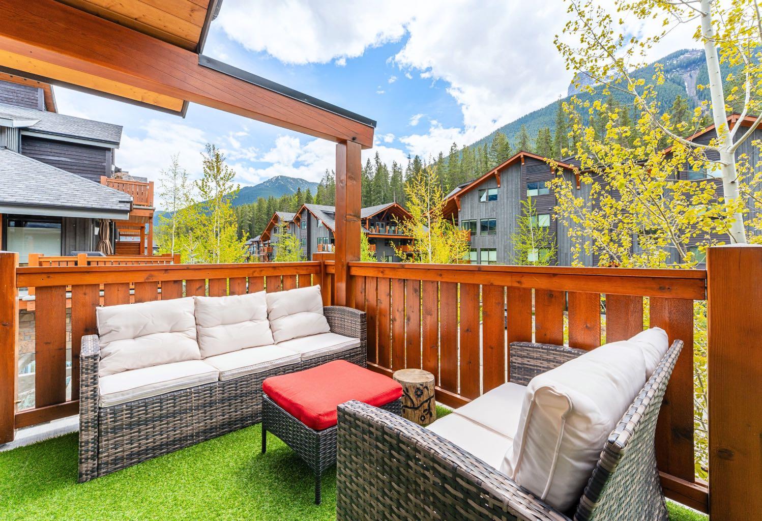 3000B Stewart Creek Drive 204