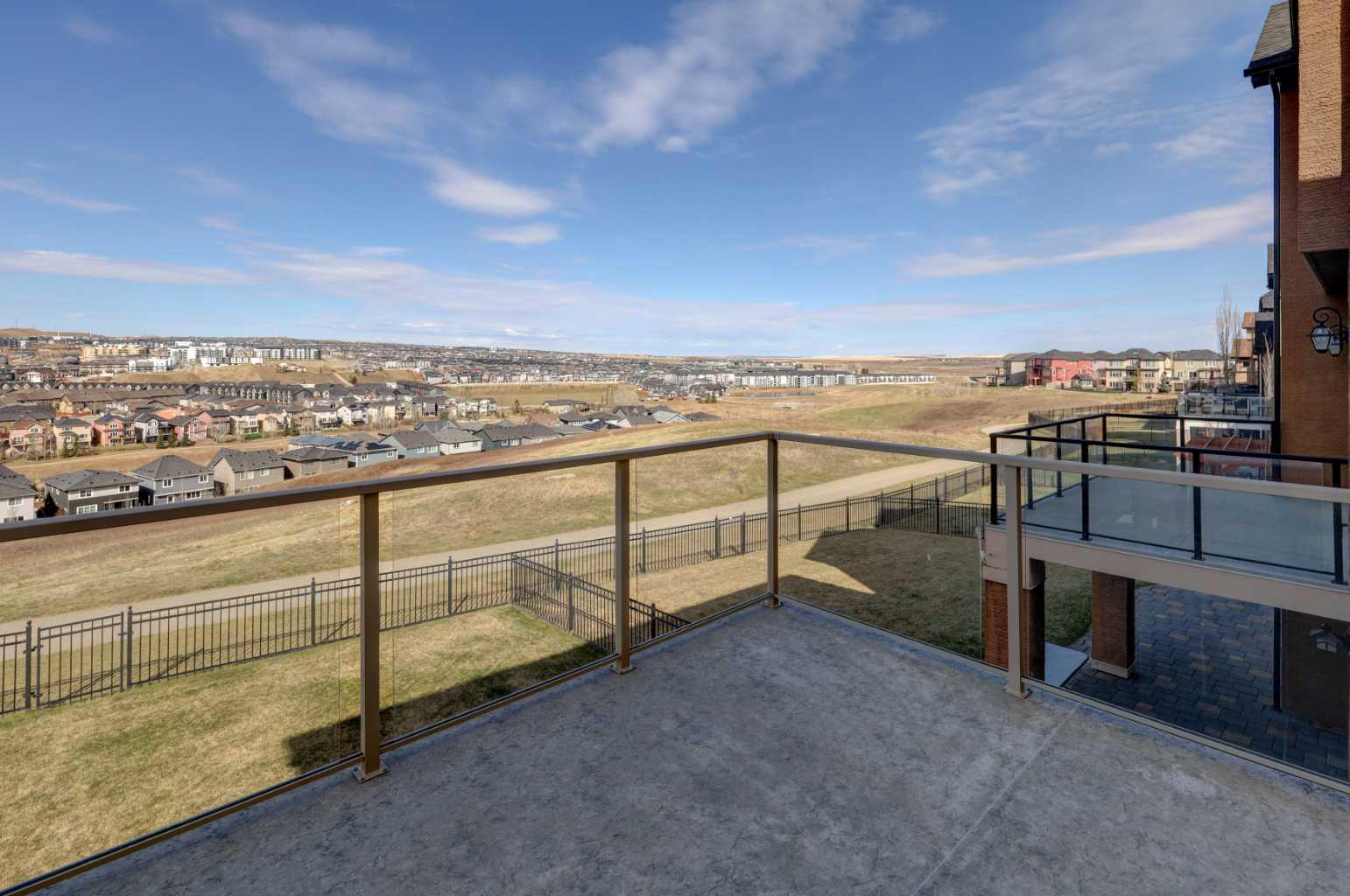 83 Evansridge View NW