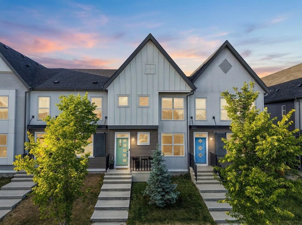 Photo of 228 Livingston View NE, Calgary, AB T3P 0Z9 (MLS # A2324648)