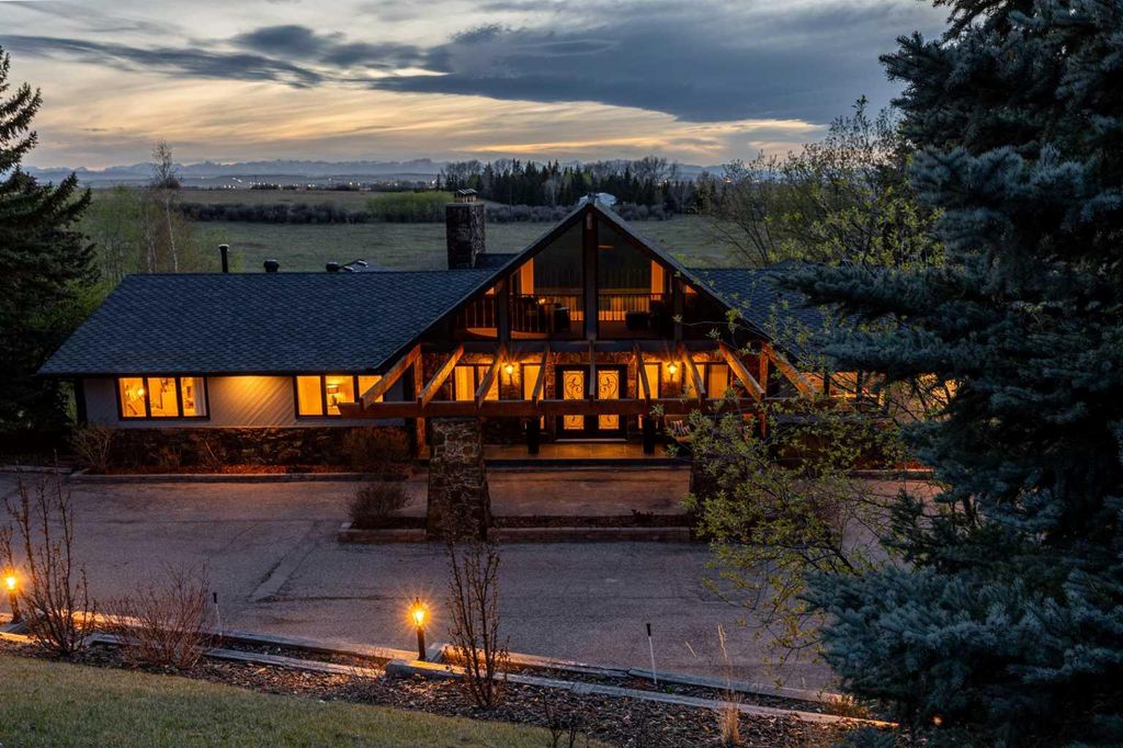 Photo of 188 Artists View Way W, Rural Rocky View County, AB T3Z 3N1 (MLS # A2309395)