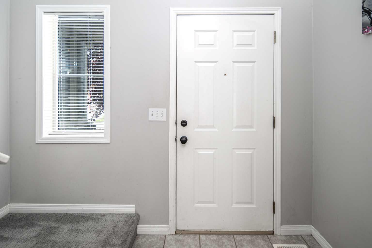 17 Hidden Creek Rise NW