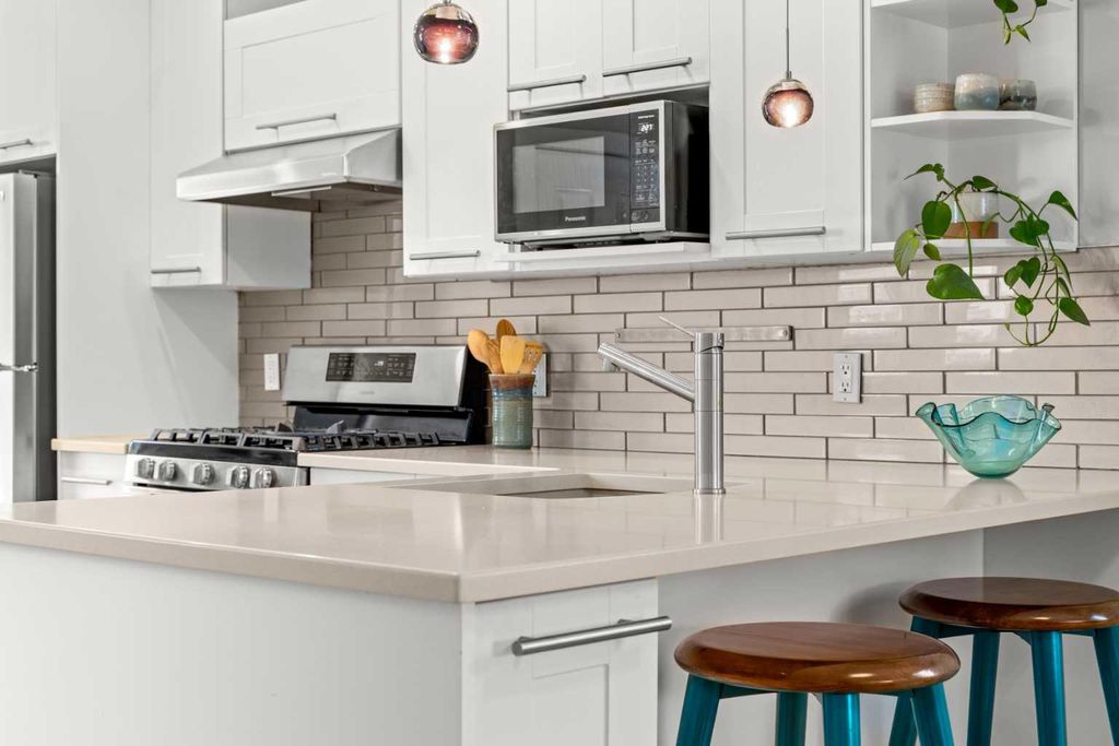 Photo of 2714 17 Street SW, Calgary, AB T2T 4N3 (MLS # A2287621)