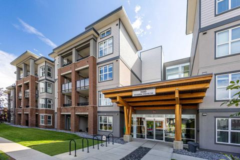 95 Burma Star Road SW 3304 Calgary AB T3E 8A9