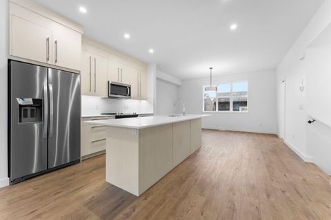 Photo of 277 Dawson Way, Chestermere, AB T1X 2R7 (MLS # A2272700)