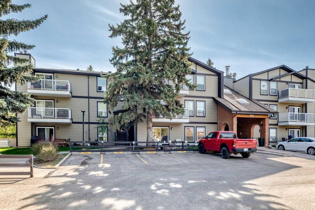 Photo of 71 Cosgrove Crescent #307, Red Deer, AB T4P 2Z6 (MLS # A2314054)