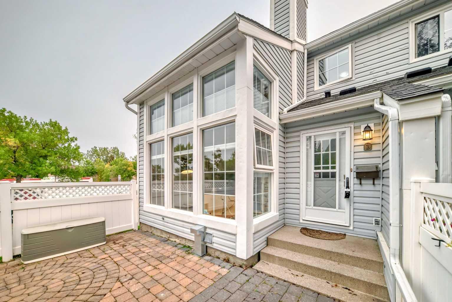 28 Berwick Crescent NW 16