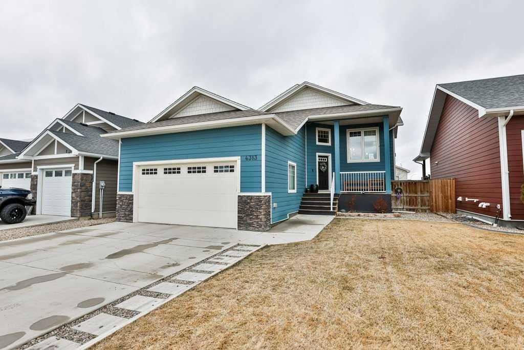 Photo of 4313 53 Avenue, Taber, AB T1G 0E2 (MLS # A2293019)