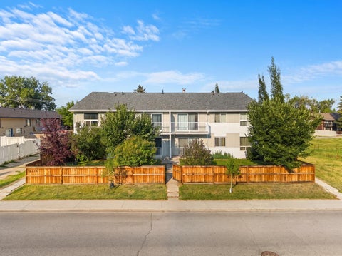 Photo of 4328 75 Street NW #5, Calgary, AB T3B 2M8 (MLS # A2341152)