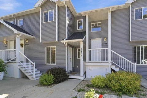 Photo of 5220 50A Avenue #1704, Sylvan Lake, AB T4S 1E5 (MLS # A2322233)