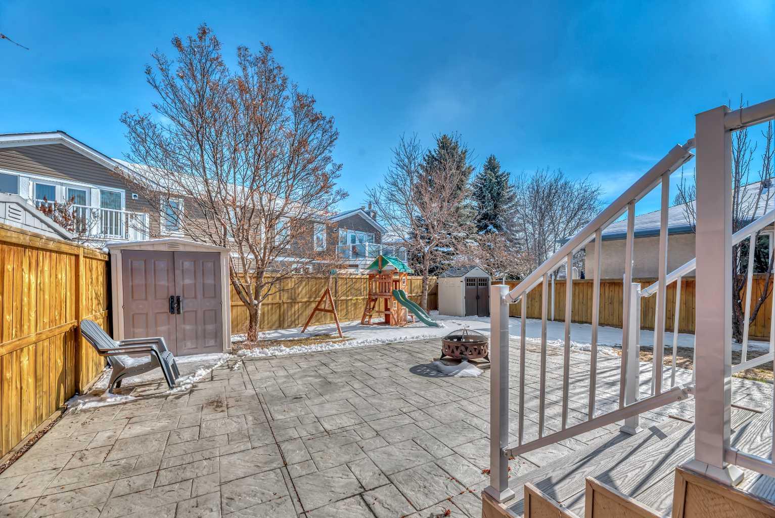 167 Douglasbank Mews SE