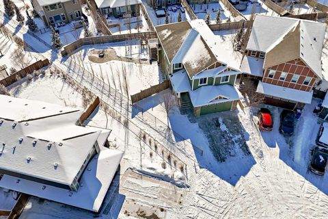 18 Mount Rae Place Okotoks AB T1S 0P1