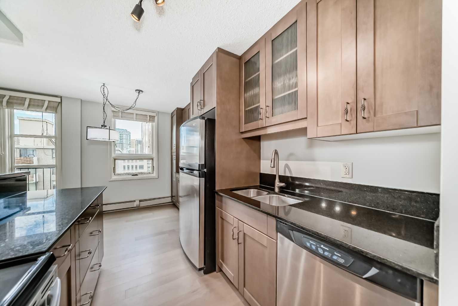 733 14 Avenue SW 903