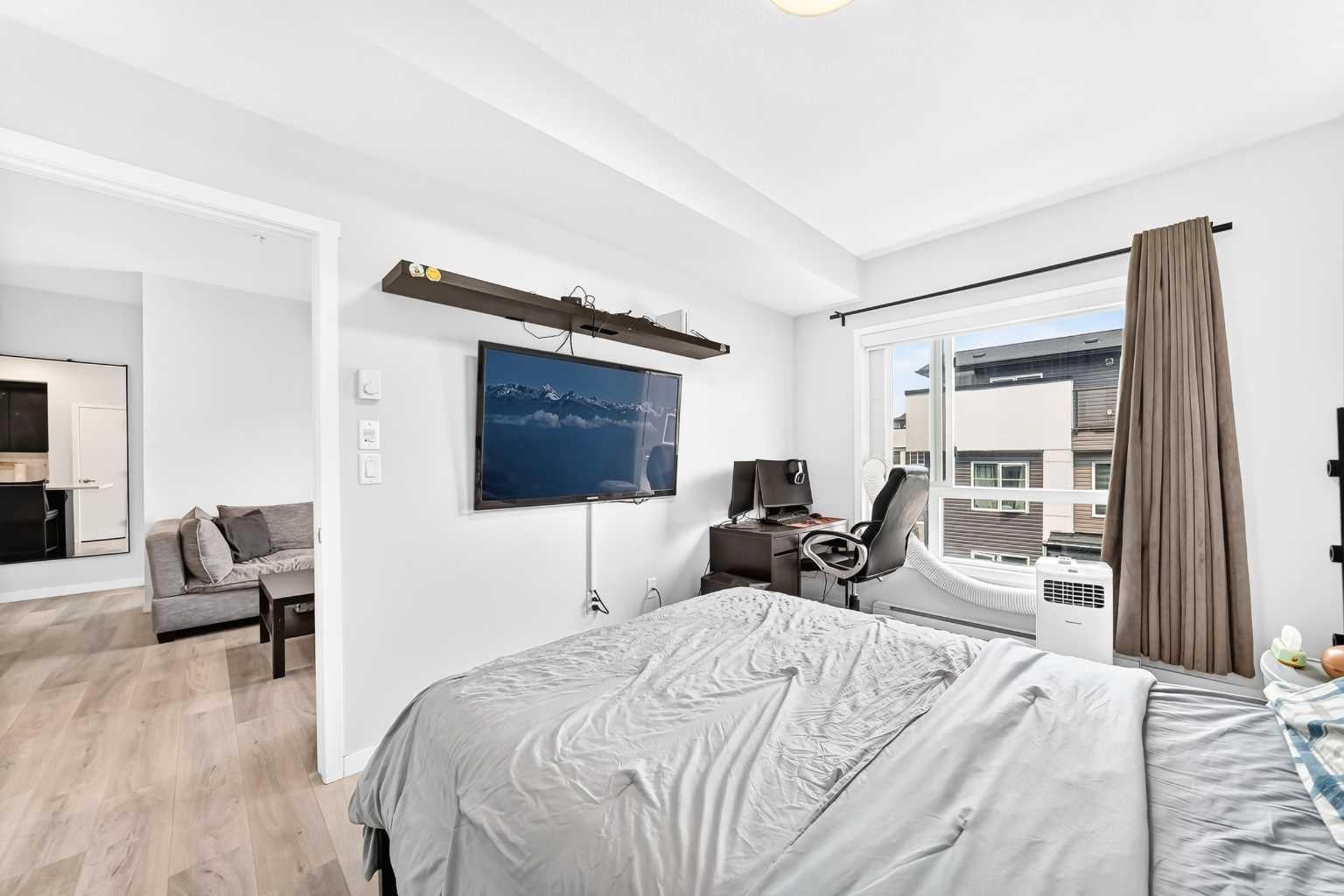 220 Seton Grove SE 2308