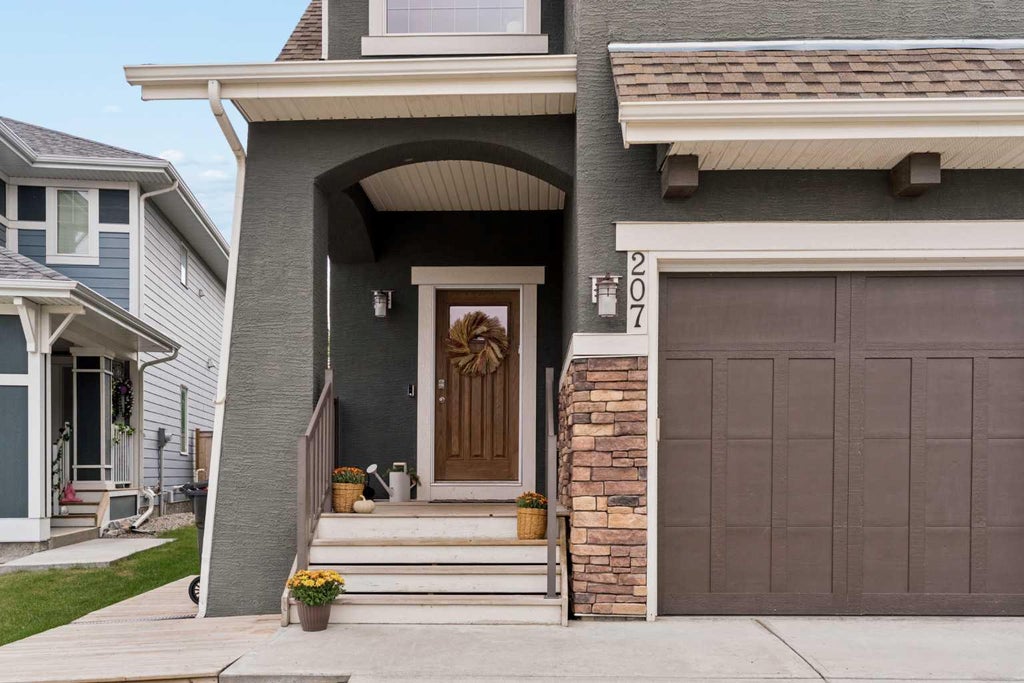 Photo of 207 Mahogany Grove SE, Calgary, AB T3M 1W8 (MLS # A2343526)