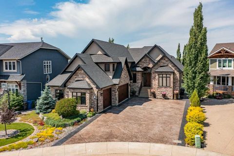 Photo of 32 Sagewood Close, Red Deer, AB T4R 0M5 (MLS # A2234368)