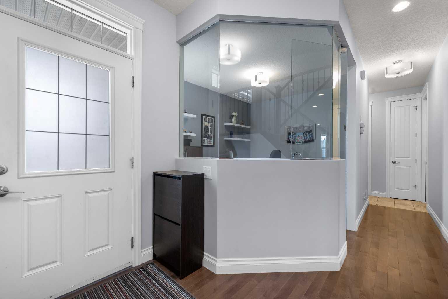 15 Sherwood Square NW