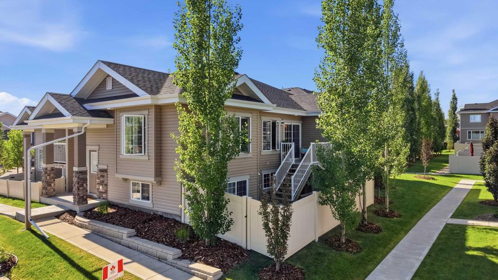 Photo of 4 Golden Crescent, Red Deer, AB T4P 2P9 (MLS # A2328661)