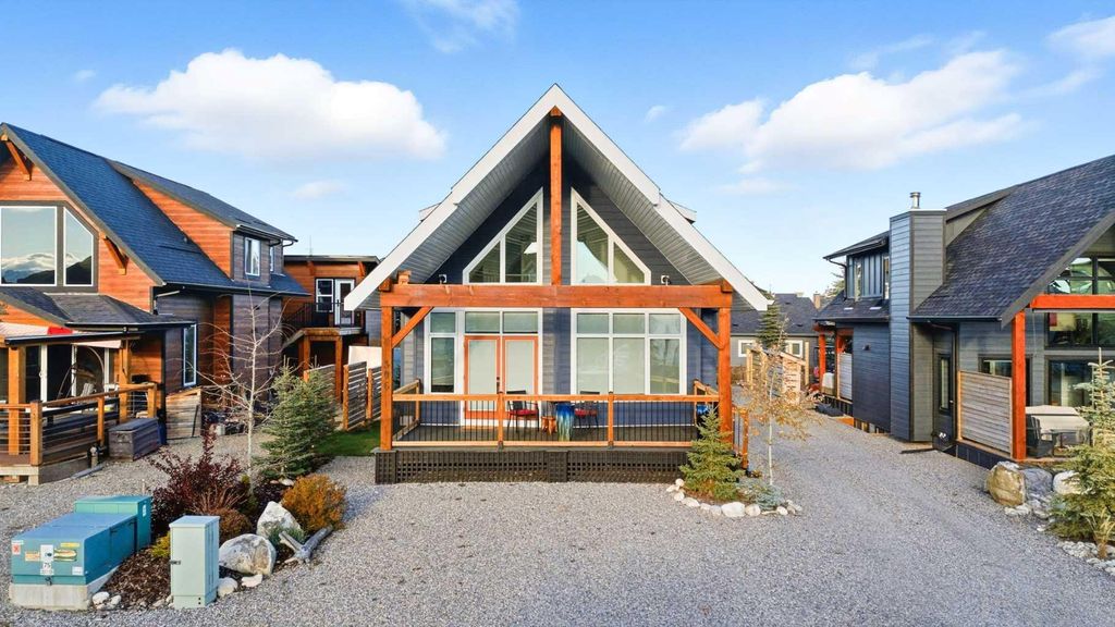 Photo of 306 Cottageclub Link, Ghost Lake, AB T4C 1B1 (MLS # A2266655)