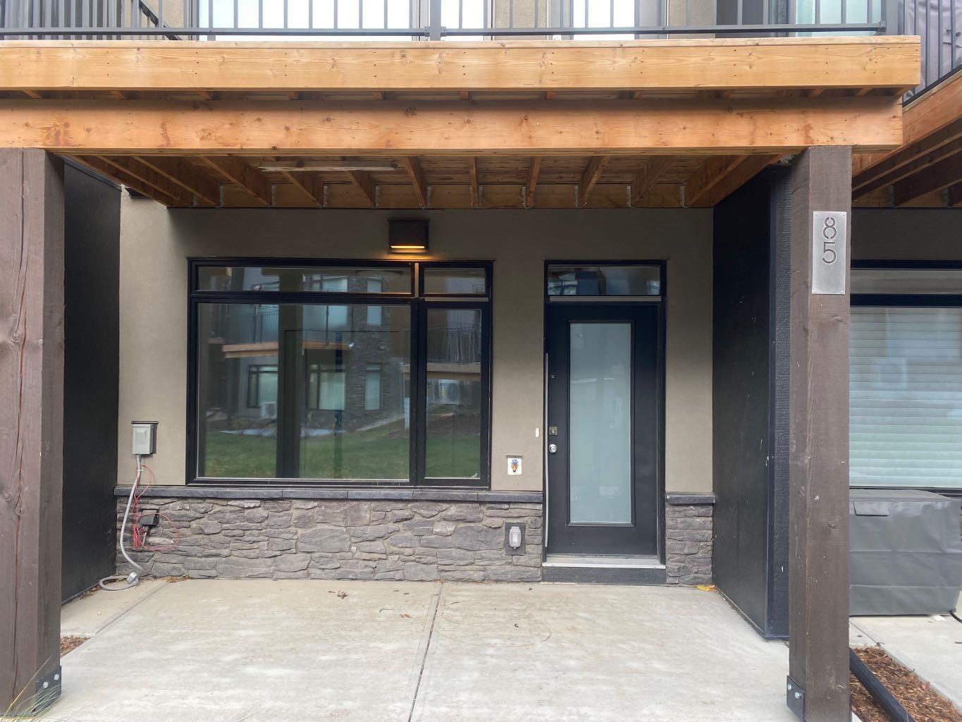 85 Royal Elm Green NW