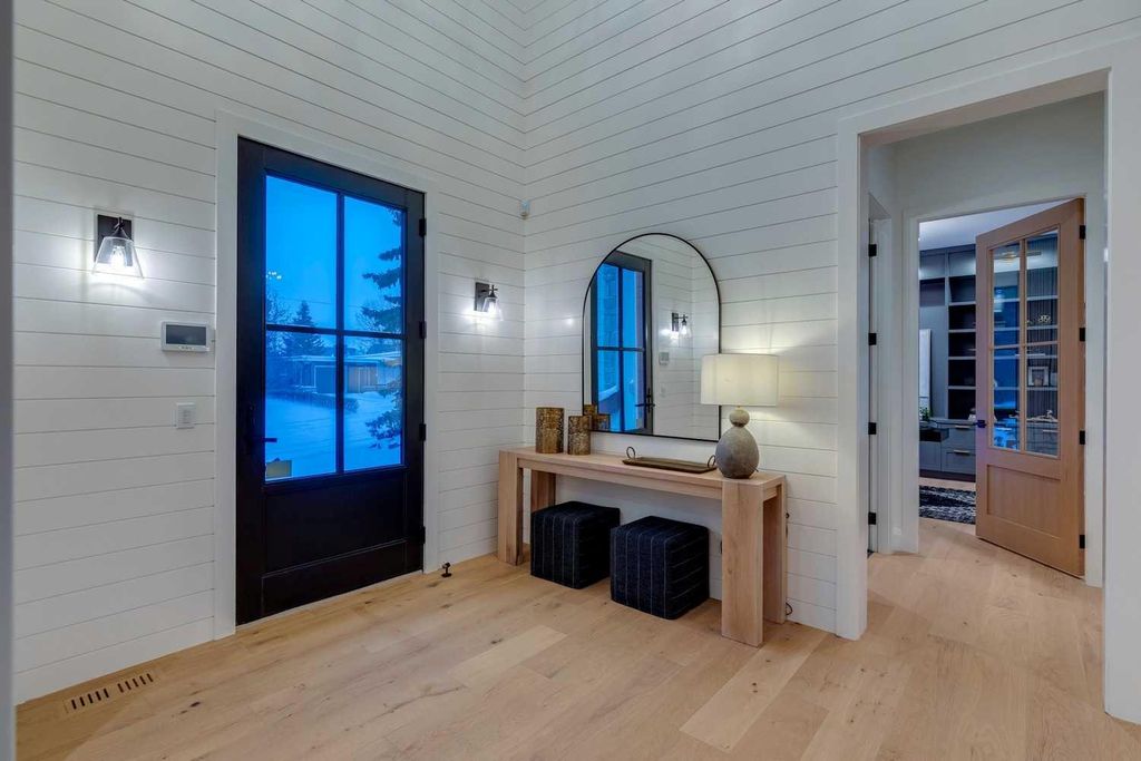 Photo of 4715 Charles Avenue SW, Calgary, AB T2S 1N4 (MLS # A2287207)