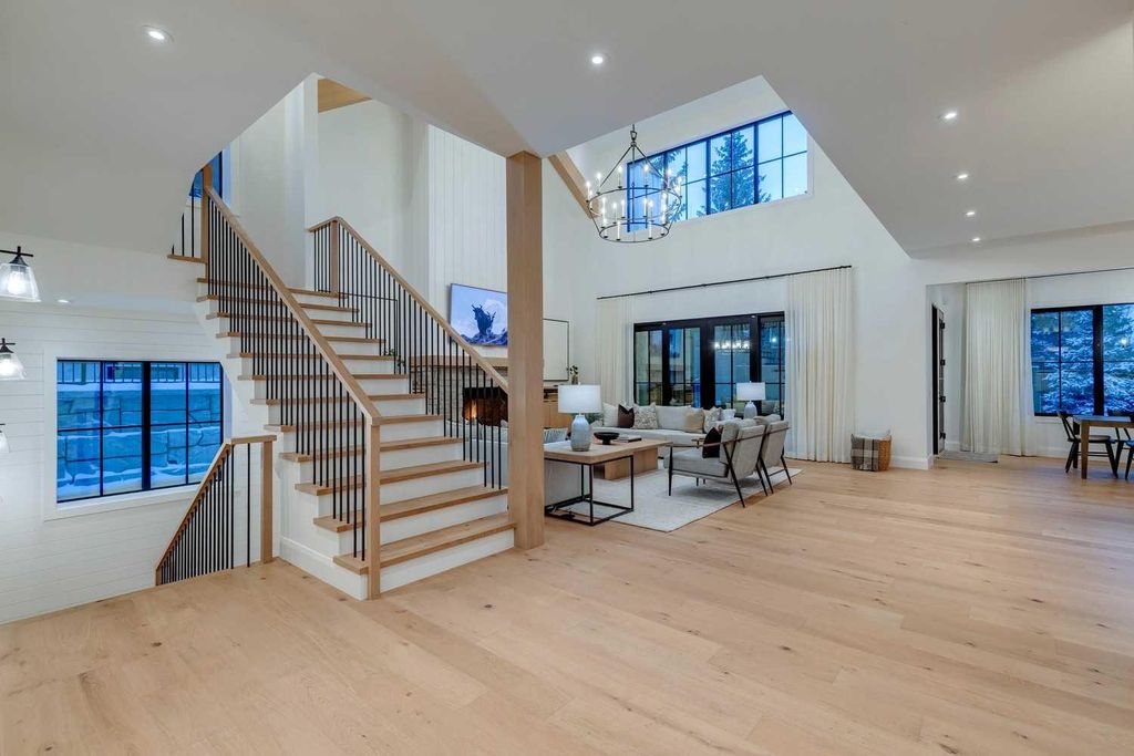 Photo of 4715 Charles Avenue SW, Calgary, AB T2S 1N4 (MLS # A2287207)