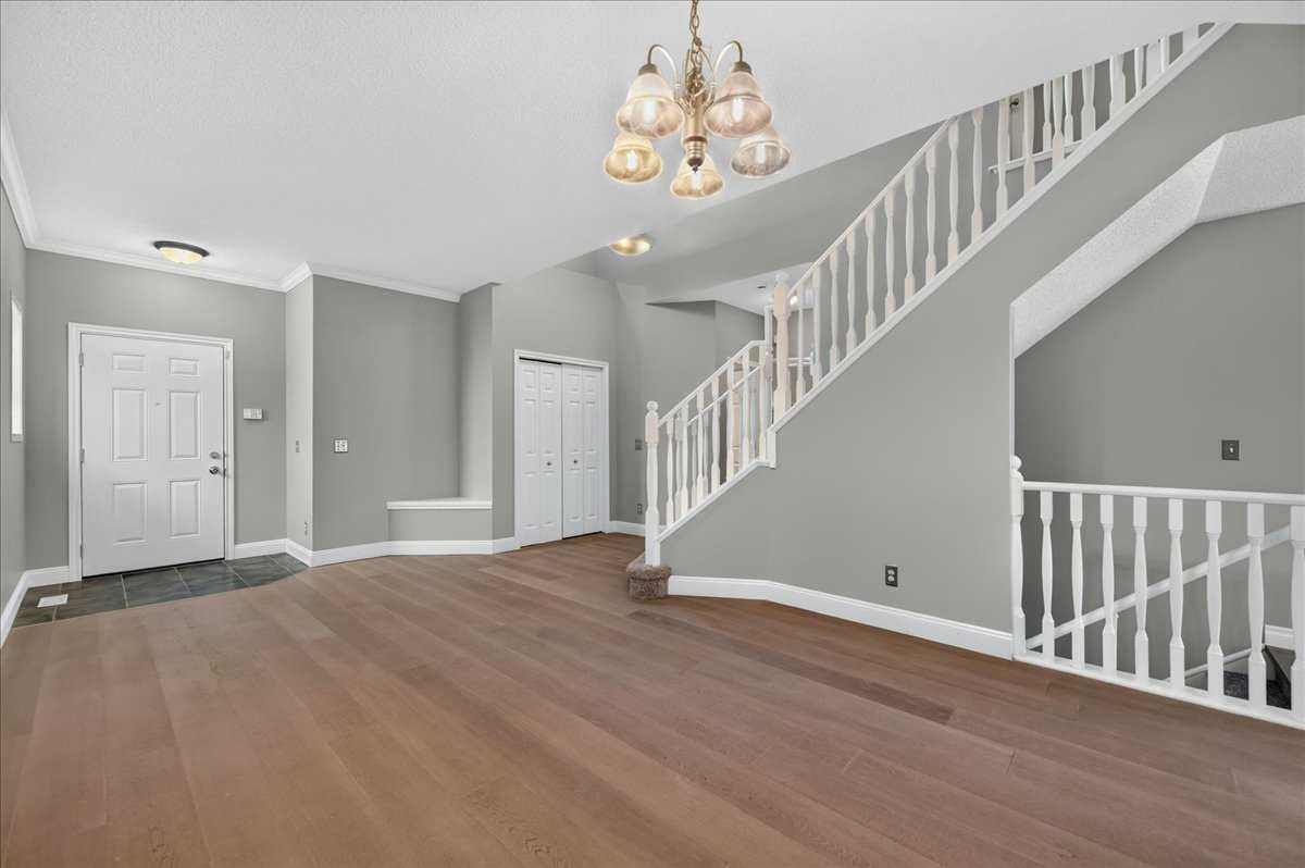 99 Evansbrooke Manor NW
