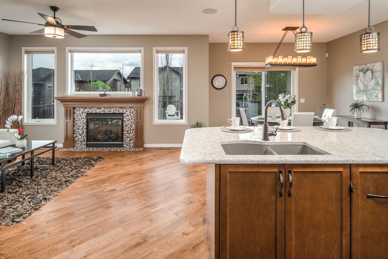 105 Aspen Stone Road SW