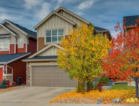Photo of 31 Sunrise Terrace, Cochrane, AB T4C 0V3 (MLS # A2348485)