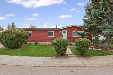 Photo of 169 Spring Haven Mews SE, Airdrie, AB T4A 1A8 (MLS # A2347621)