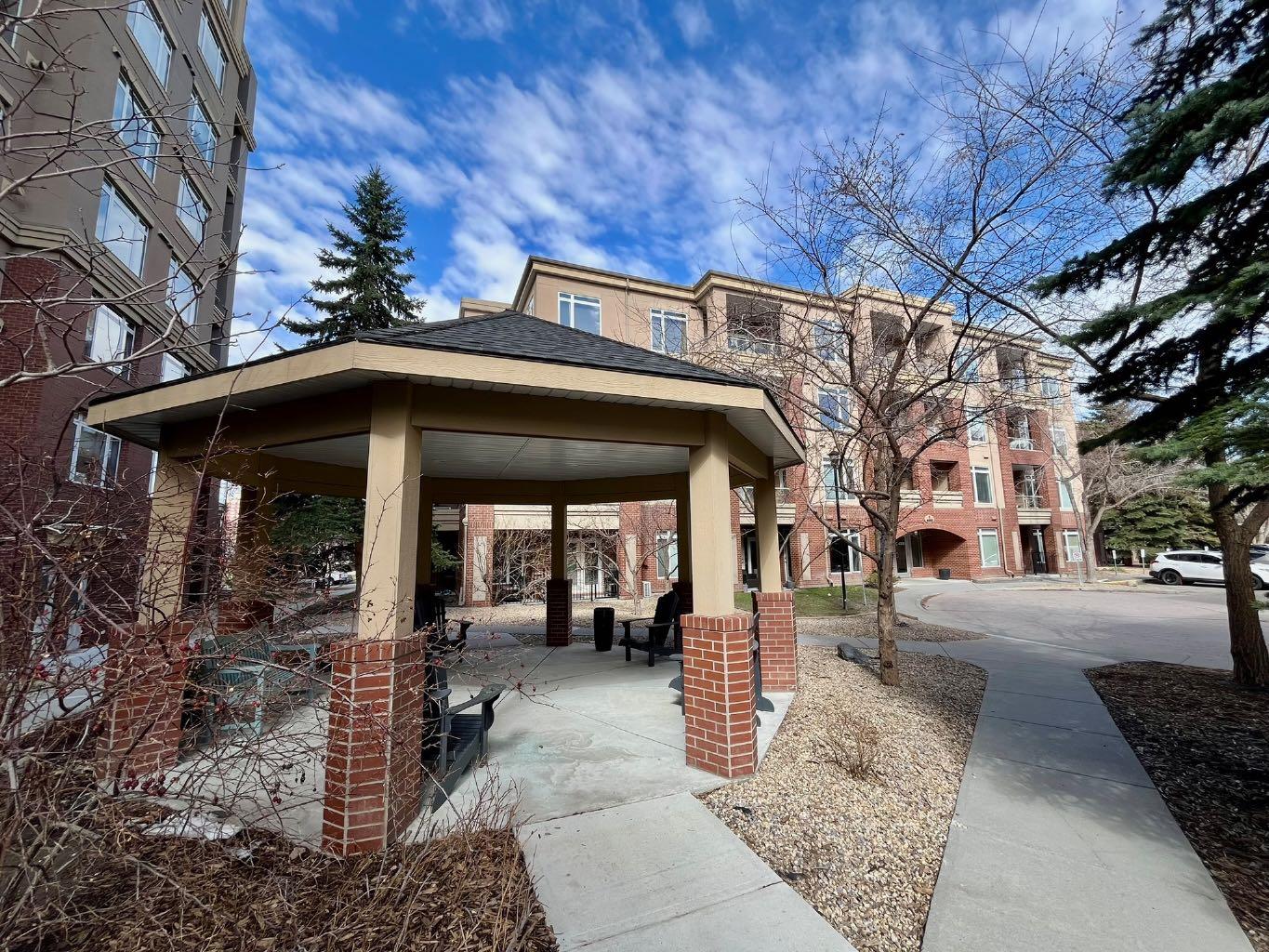 24 Hemlock Crescent SW 4107