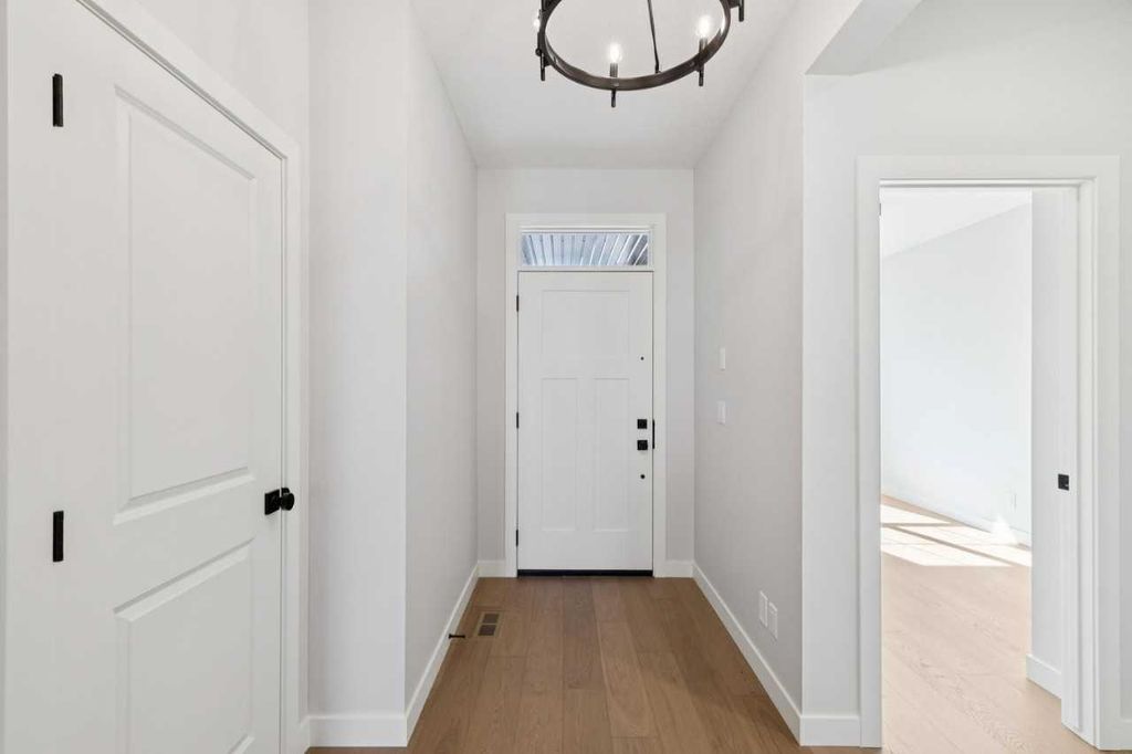 Photo of 640 Shawnee Terrace SW, Calgary, AB T2Y 0X5 (MLS # A2296272)