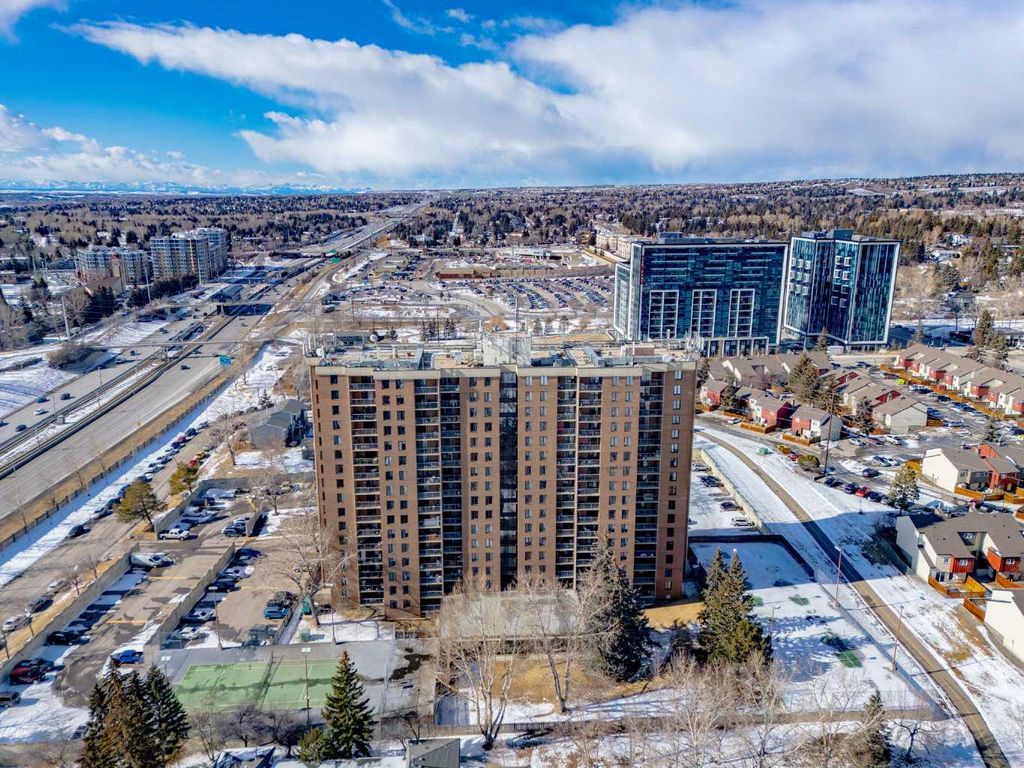 Photo of 4944 Dalton Drive NW #1114, Calgary, AB T3A 2E3 (MLS # A2292843)