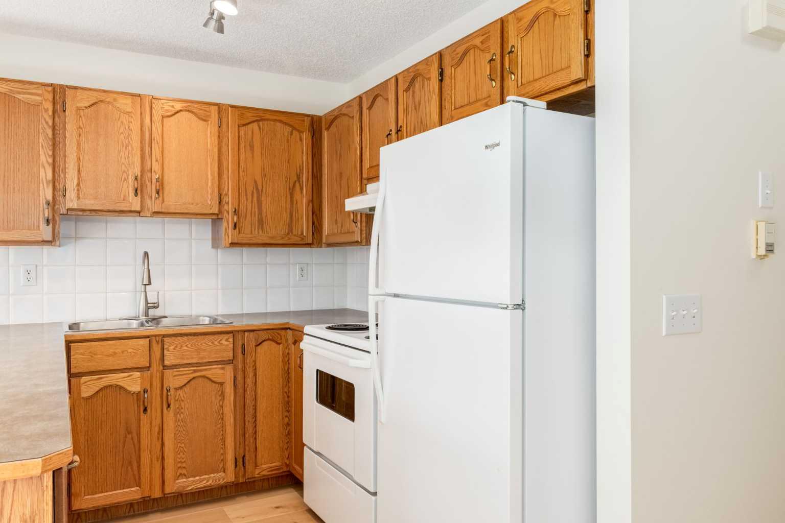 227 Millview Green SW