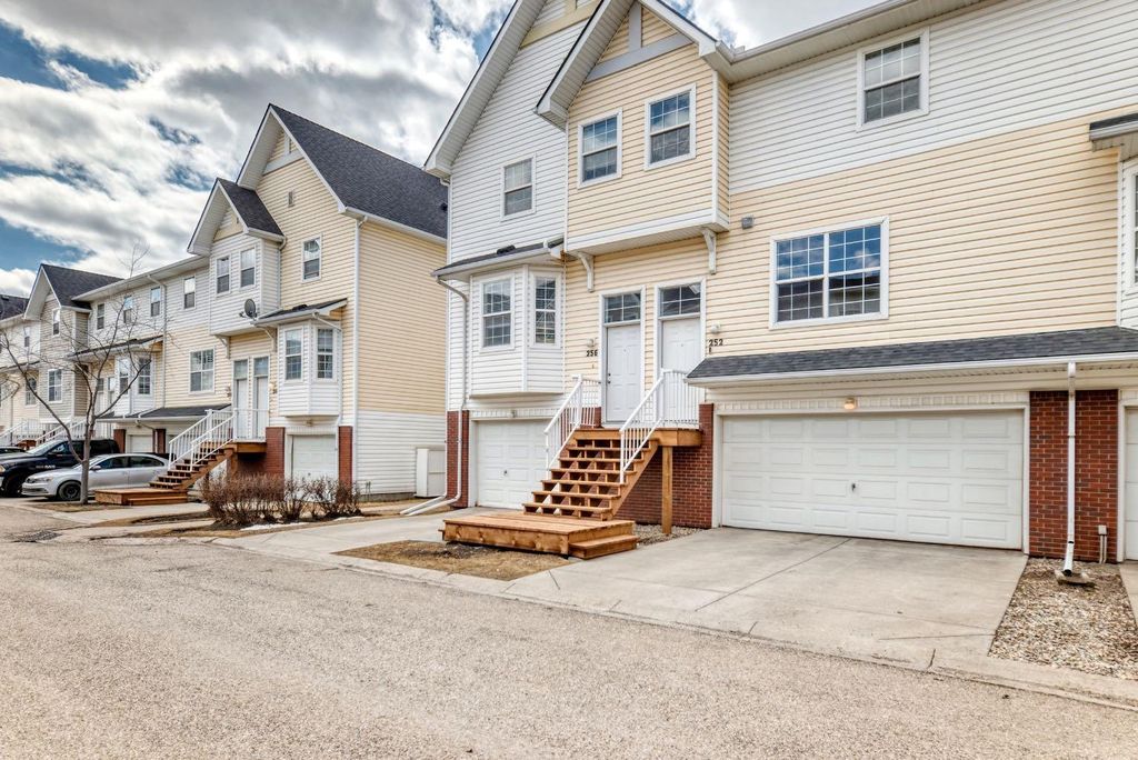 Photo of 252 Prestwick Acres Lane SE, Calgary, AB T2Z 3Y2 (MLS # A2299157)