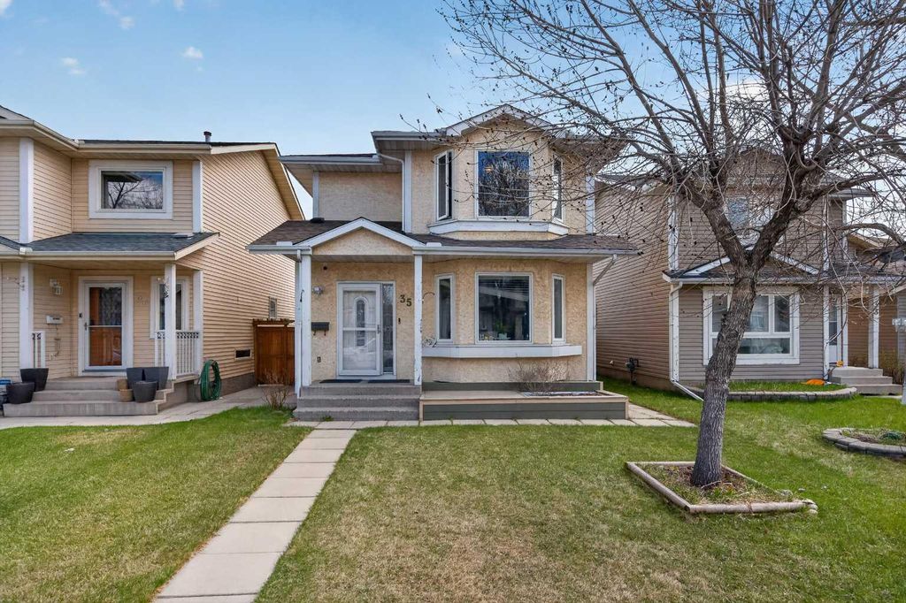 Photo of 35 Erin Green Place SE, Calgary, AB T2B 3C2 (MLS # A2310457)