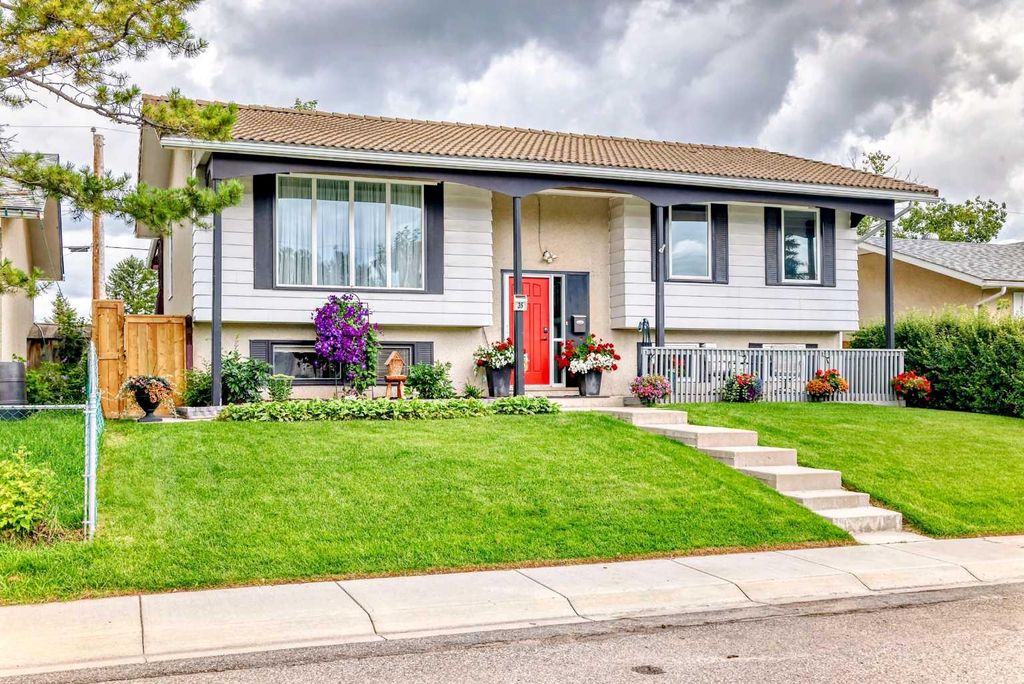 Photo of 35 Pensville Road SE, Calgary, AB T2A 4K3 (MLS # A2245459)
