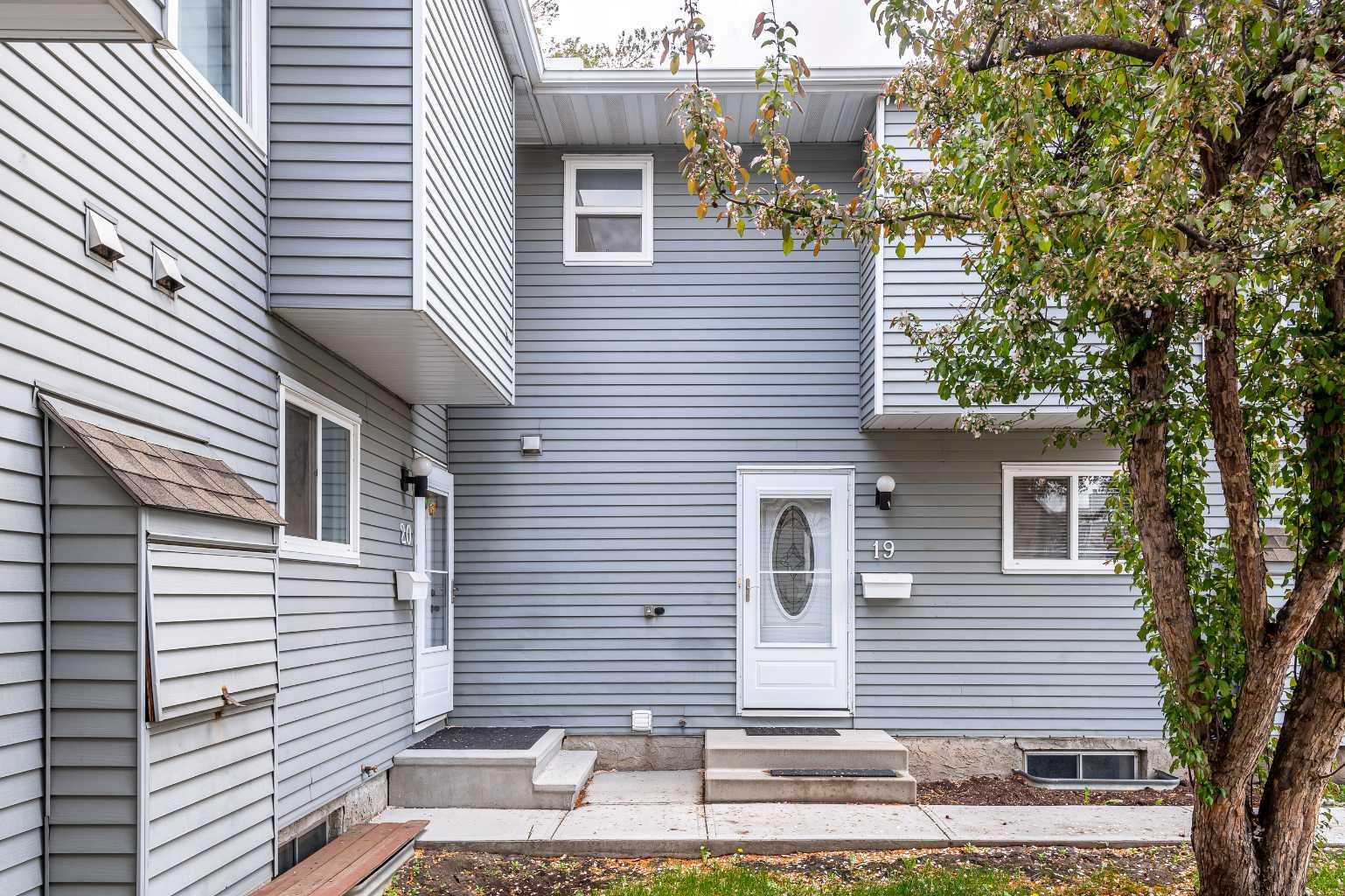 4403 Riverbend Road 19