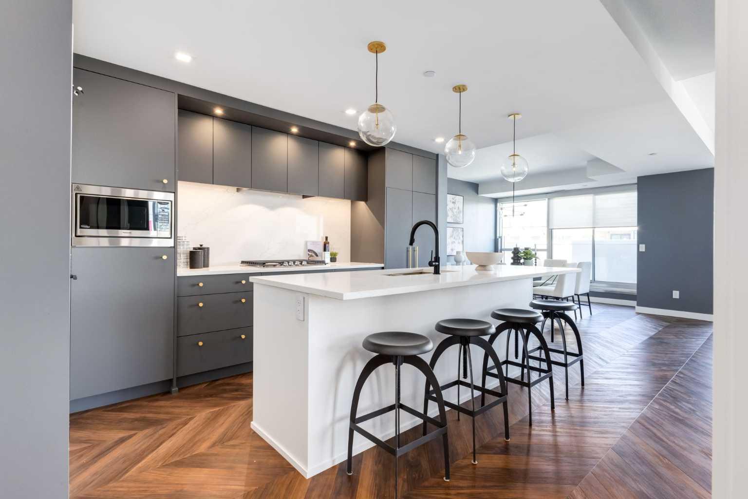 8445 Broadcast Avenue SW 715