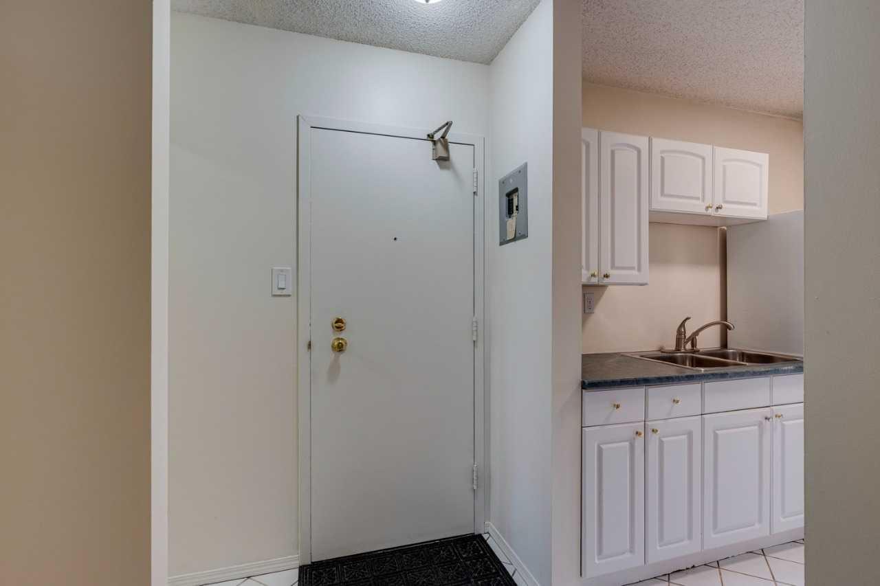 1320 12 Avenue SW 401