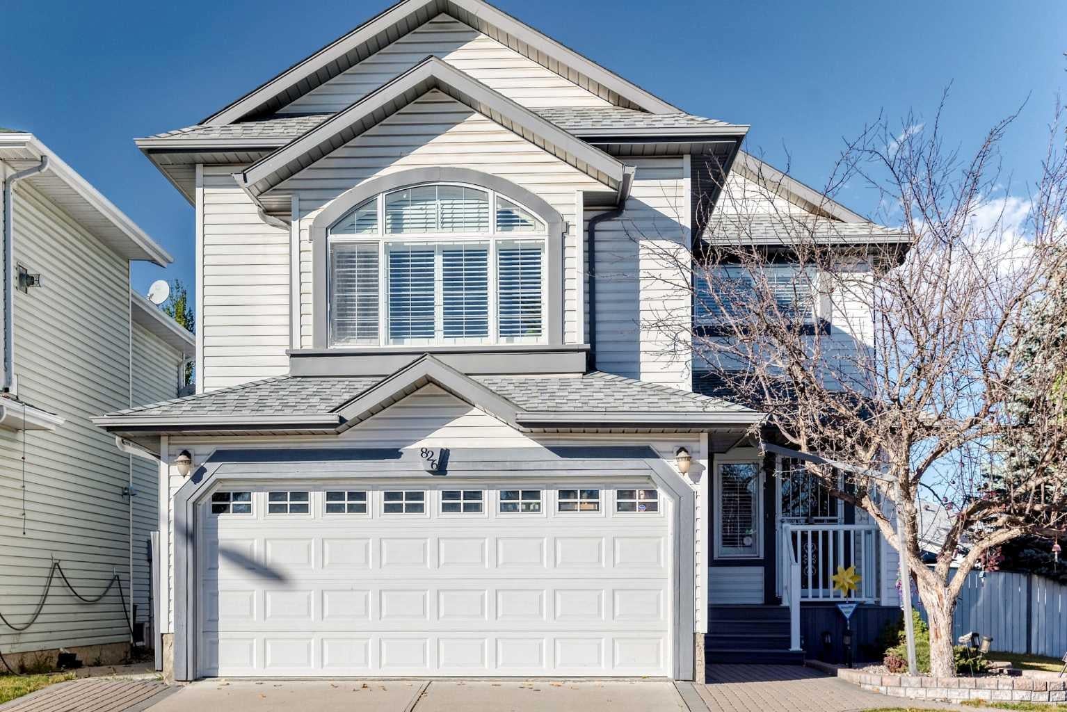 826 Applewood Drive SE