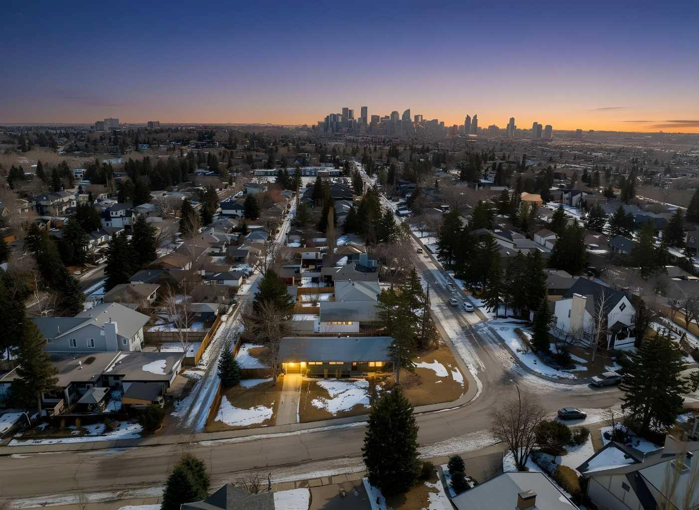 2940 Toronto Crescent NW