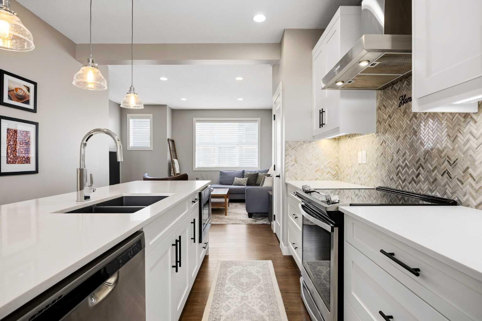 355 Nolancrest Heights NW 803