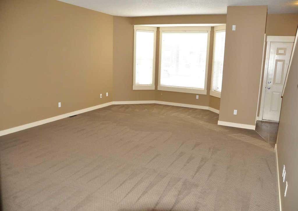 Photo of 233 Rainbow Falls Drive, Chestermere, AB T1X 0B1 (MLS # A2320050)