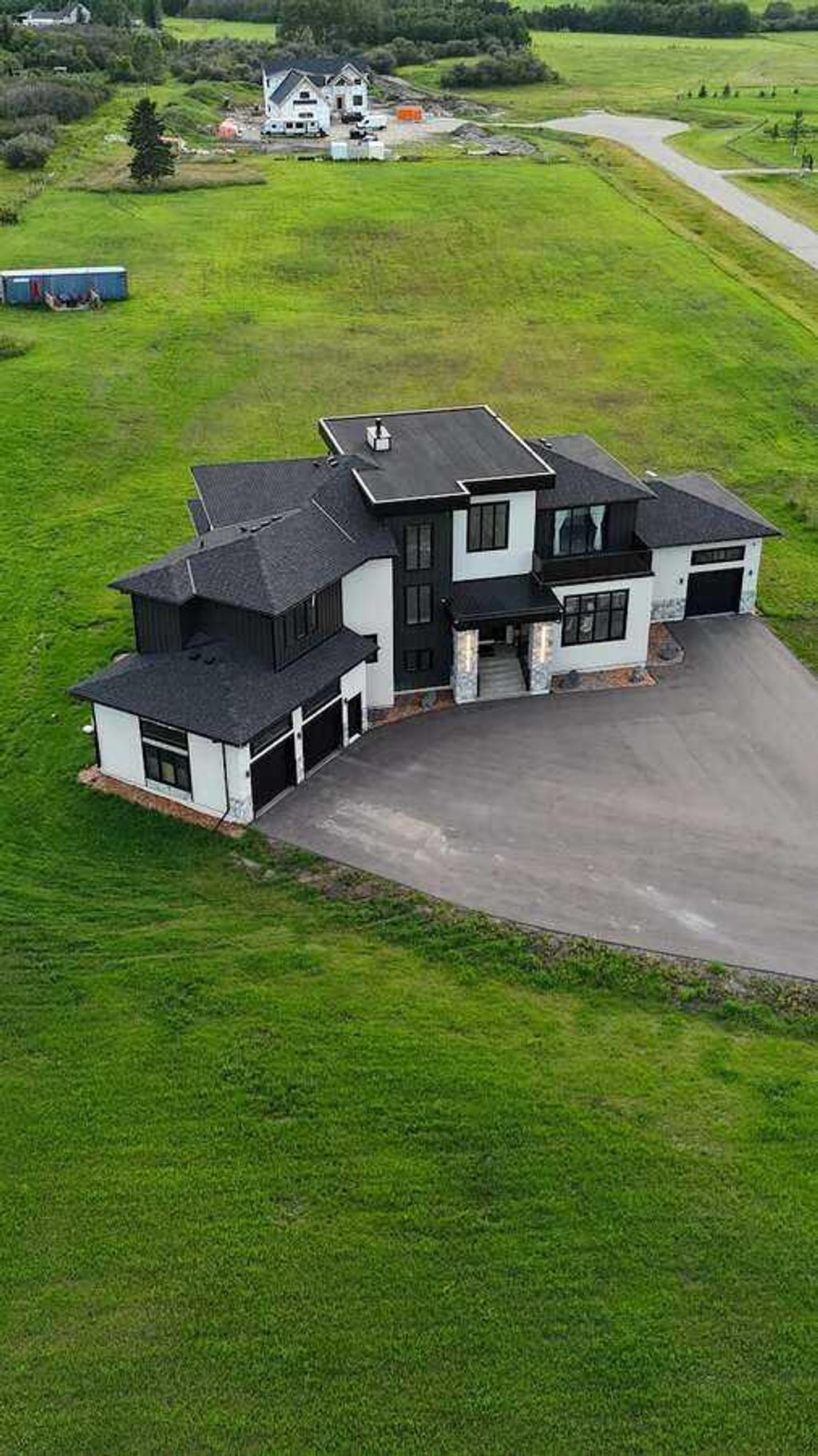 Photo of 40075 299 Avenue E, Rural Foothills County, AB T1S 4R2 (MLS # A2291796)