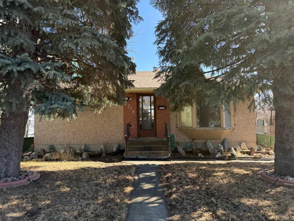 Photo of 2716 45 Street SW, Calgary, AB T3E 3T4 (MLS # A2301495)