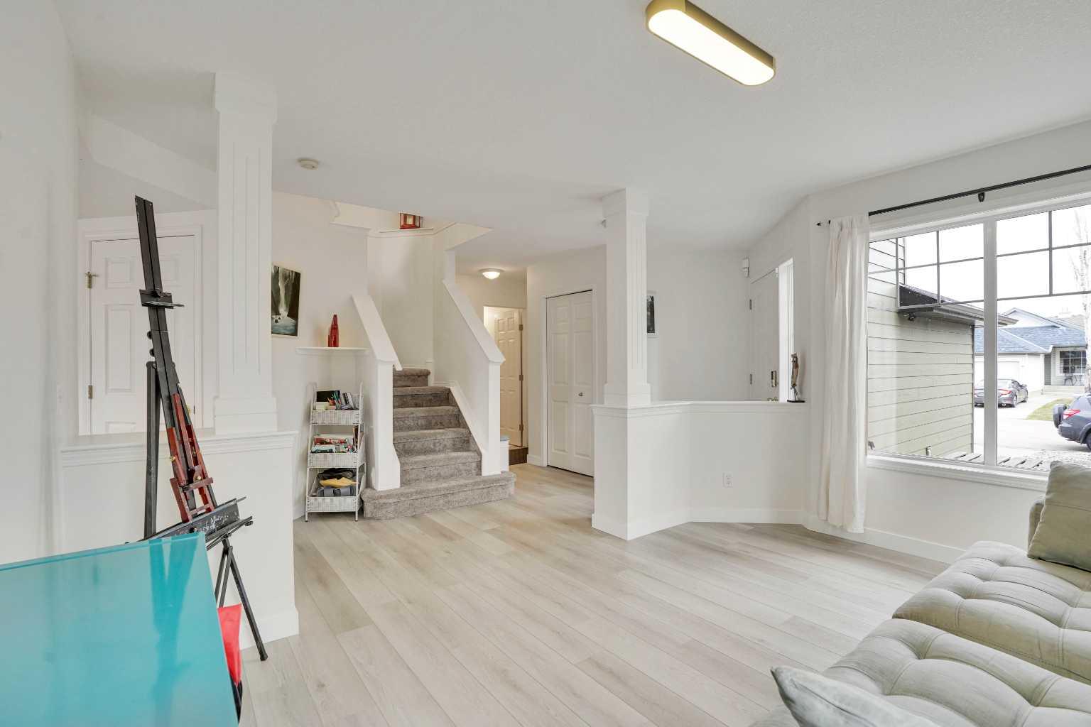 391 Millrise Square SW